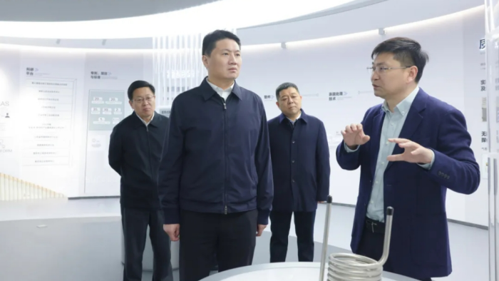 姜冬冬出席省重大项目开工活动并专题调研企业增资扩产工作